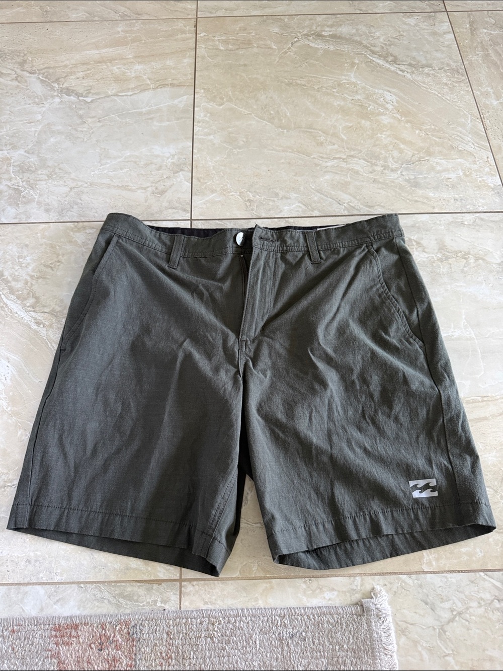 Billabong Men's Dark Olive Casual Walk Shorts